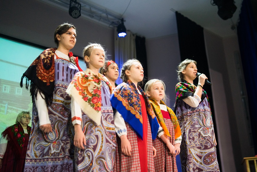 Северодвинские школьницы победили на празднике Словесности